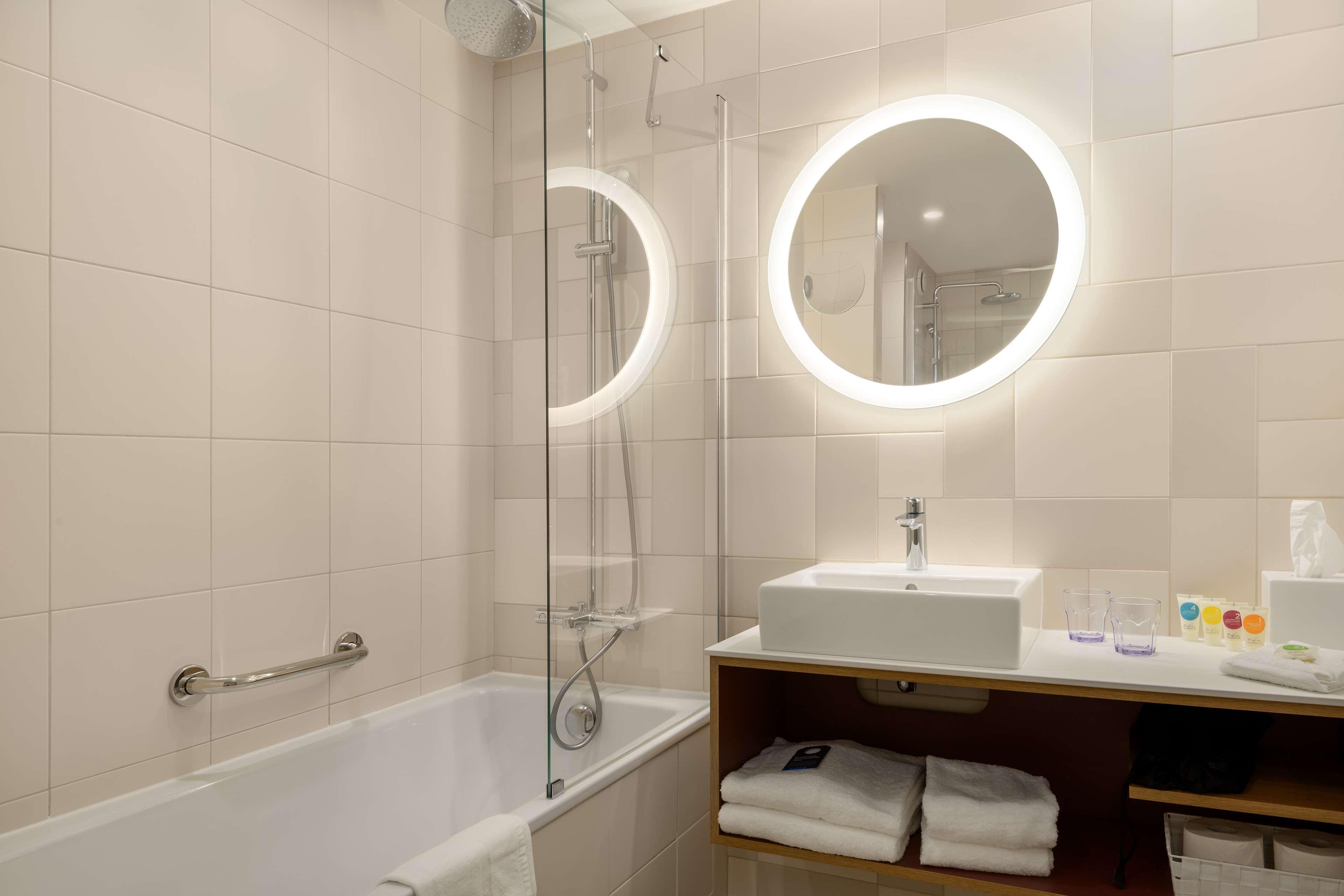 Hyatt Place Paris Charles De Gaulle Airport Roissy-en-France Exterior foto